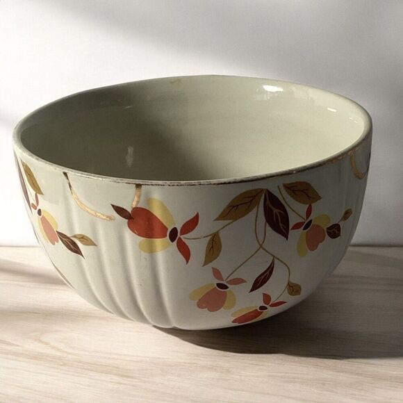 Hall's Superior Jewel Autumn Leaf Serving Bowl 9" x 6" By Mary Dunbar USA - Picture 5 of 7